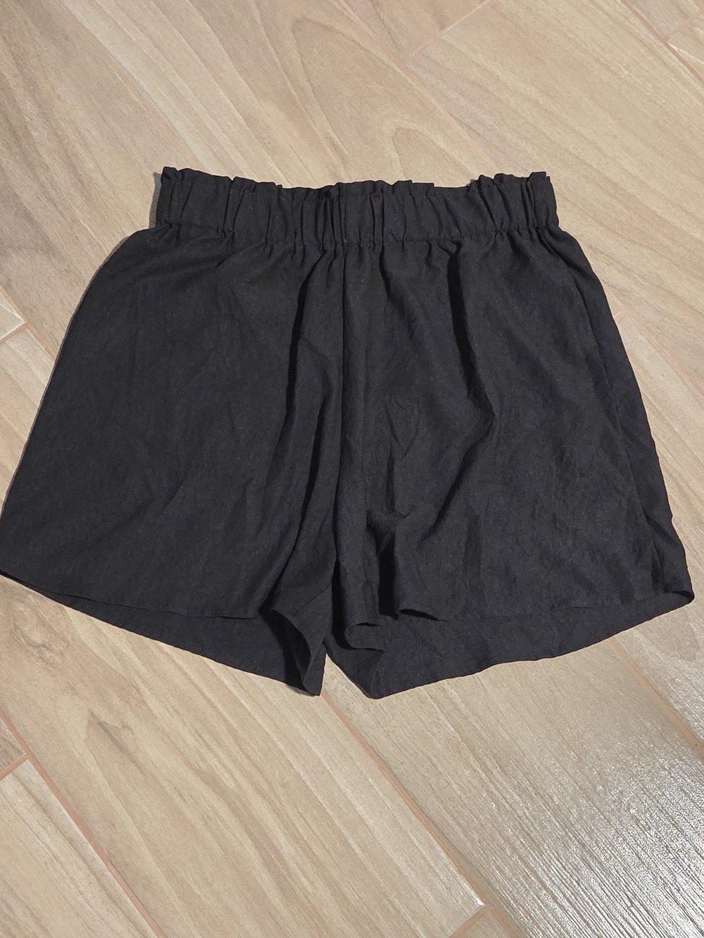 Black Women's Elastic-Waist Shorts